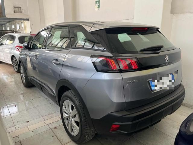 PEUGEOT 3008 usata, con Airbag