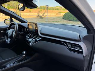 TOYOTA C-HR usata, con Luci diurne LED