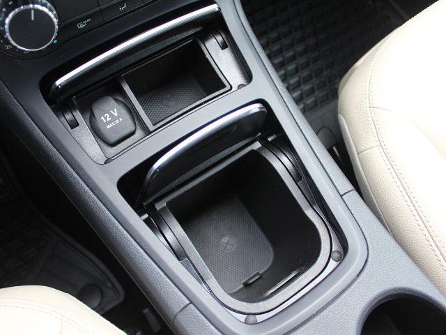 MERCEDES-BENZ B 180 usata, con Monitoraggio pressione pneumatici
