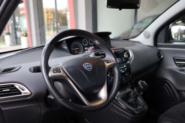 LANCIA Ypsilon usata 52