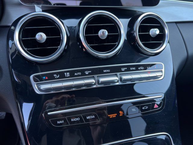 MERCEDES-BENZ C 220 usata, con Sedili riscaldati