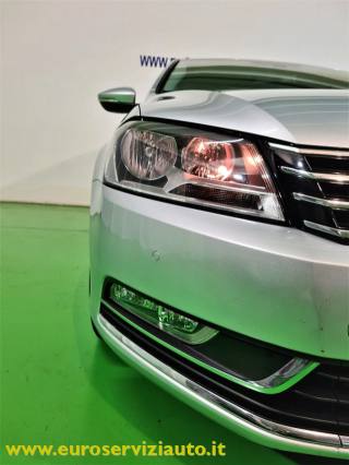VOLKSWAGEN Passat usata 52