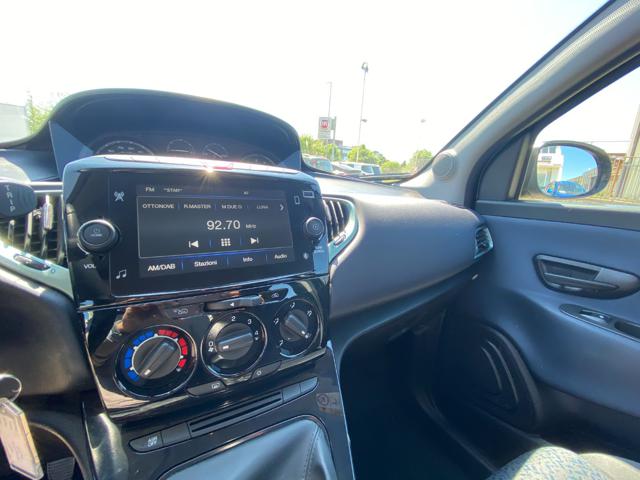 LANCIA Ypsilon usata, con Sensori di parcheggio posteriori