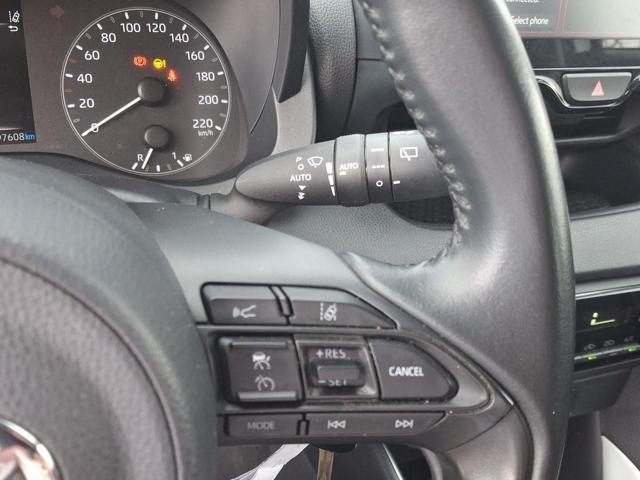 TOYOTA Yaris usata 17