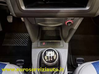 VOLKSWAGEN Caddy usata 19