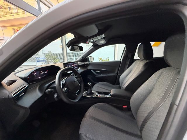 PEUGEOT 2008 usata, con Android Auto