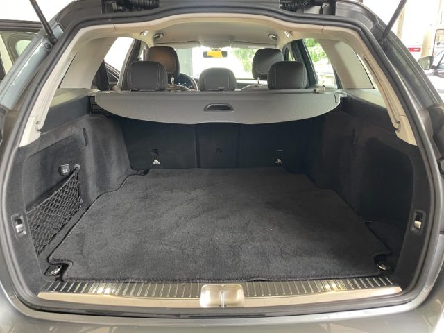 MERCEDES-BENZ C 180 usata, con Controllo automatico clima