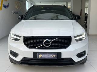 VOLVO XC40 D4 AWD Geartronic R-design