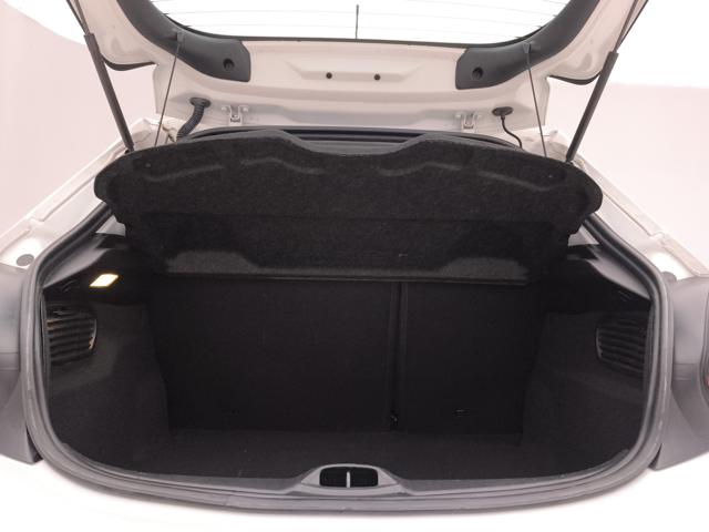 PEUGEOT 208 usata, con Volante multifunzione