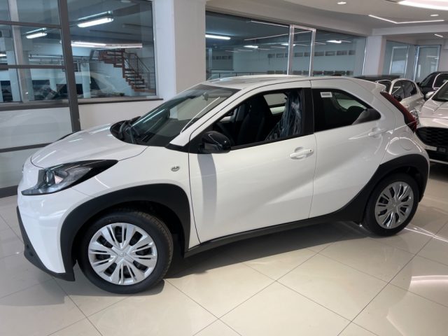 TOYOTA Aygo X usata, con Airbag laterali