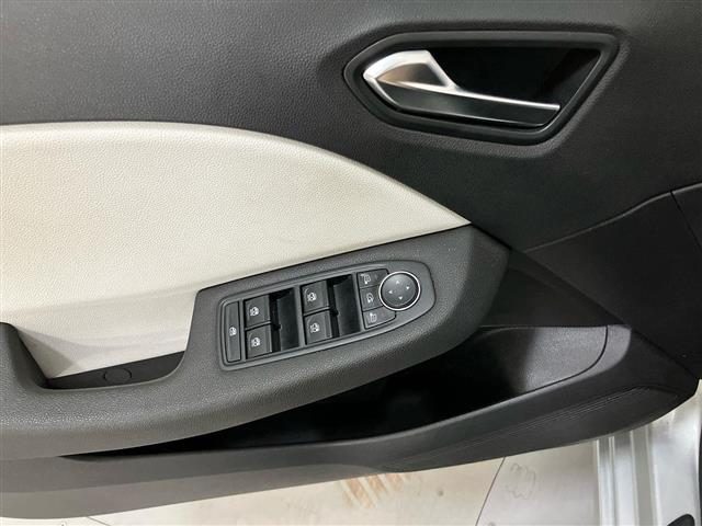 RENAULT Clio usata 27