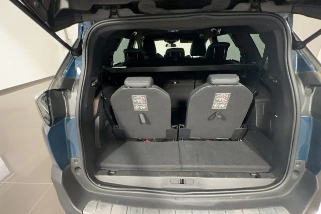 PEUGEOT 5008 usata, con ESP