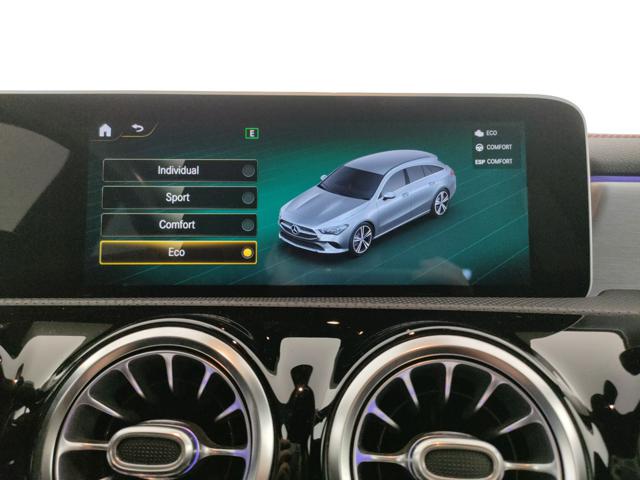 MERCEDES-BENZ CLA 180 usata, con Fari LED