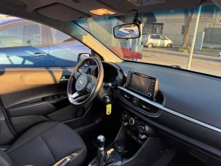 KIA Picanto usata, con Autoradio