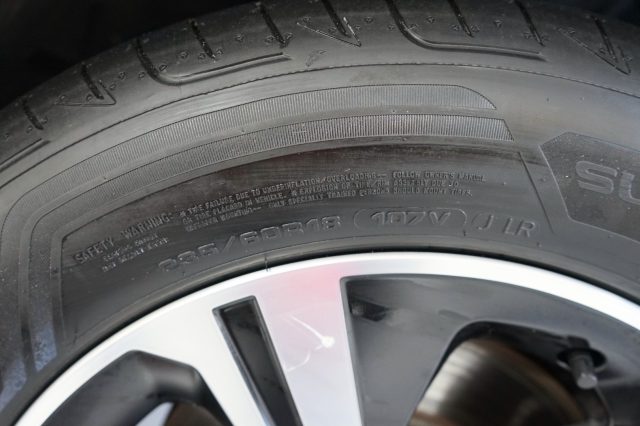 JAGUAR E-Pace usata 41