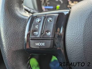 TOYOTA Yaris usata, con Touch screen
