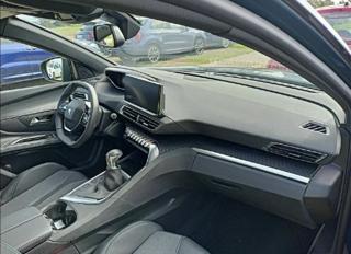 PEUGEOT 5008 usata, con Autoradio
