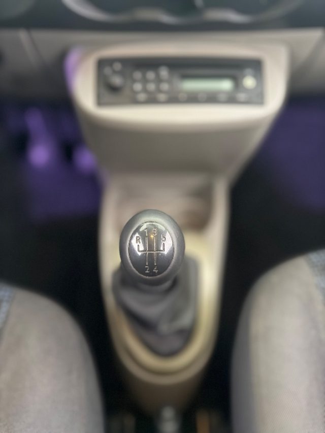 RENAULT Twingo usata 13