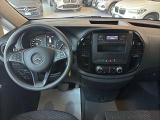 MERCEDES-BENZ Vito usata, con USB