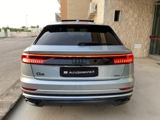 AUDI Q8 usata, con Autoradio