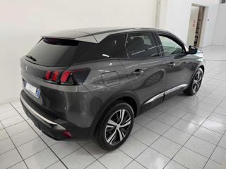 PEUGEOT 3008 usata, con Sistema di navigazione