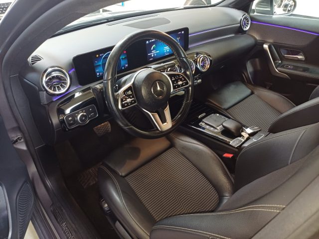 MERCEDES-BENZ A 220 usata, con Touch screen