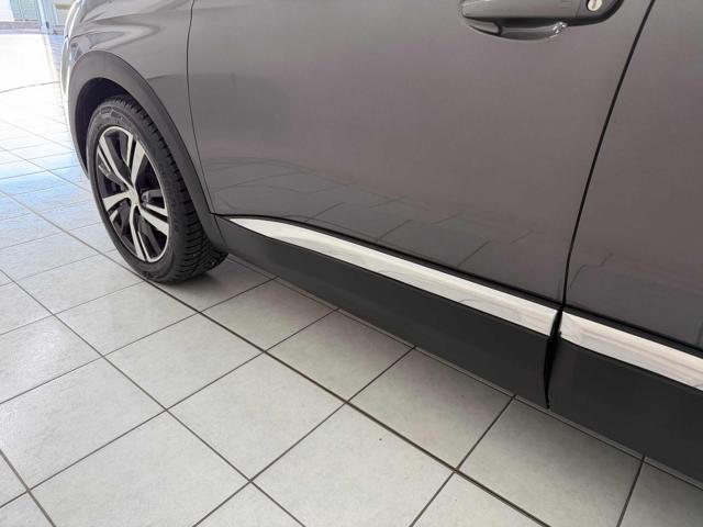 PEUGEOT 3008 usata 27