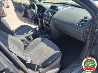 RENAULT Megane usata, con Climatizzatore