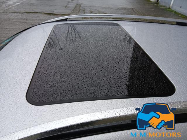 MERCEDES-BENZ C 200 usata, con Fendinebbia