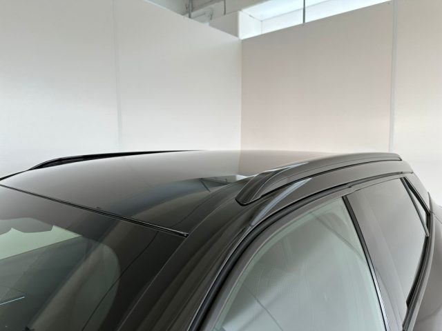 PEUGEOT 2008 usata, con Sistema di navigazione