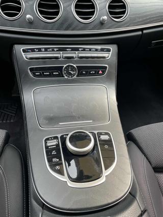 MERCEDES-BENZ E 200 usata, con Cronologia tagliandi
