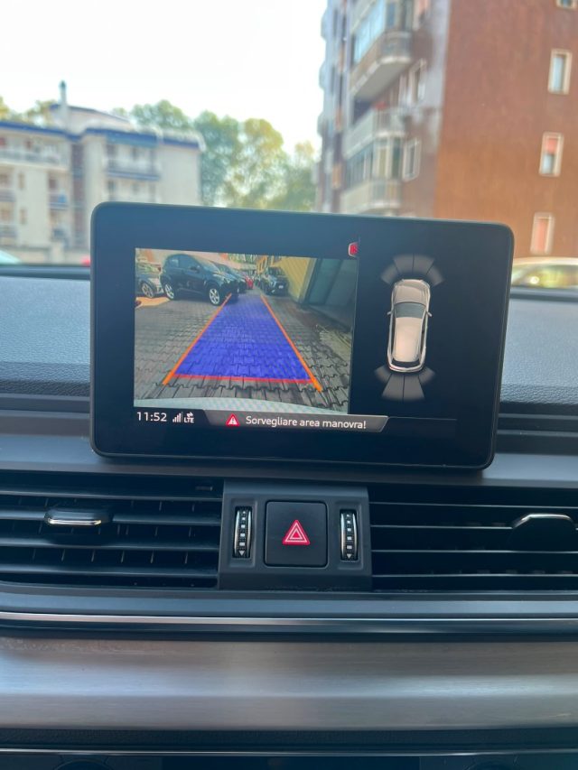 AUDI Q5 usata, con Sedile posteriore sdoppiato