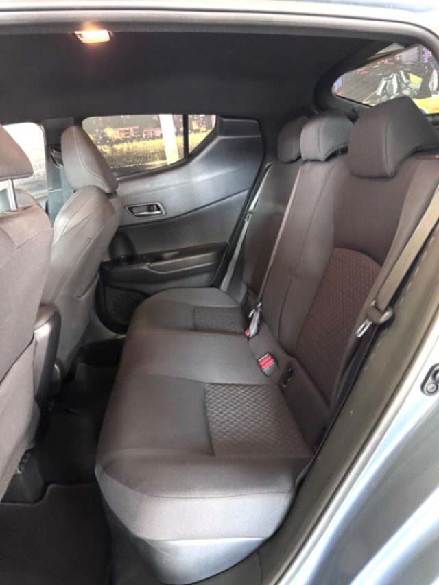 TOYOTA C-HR usata, con Bluetooth