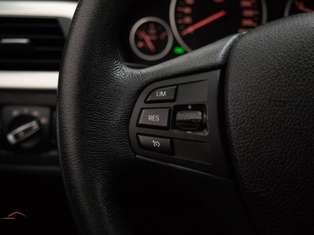 BMW 320 usata, con Specchietti laterali elettrici