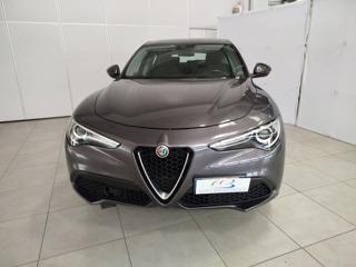 ALFA ROMEO Stelvio usata, con Alzacristalli elettrici