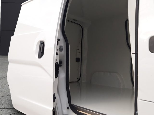 NISSAN NV200 usata 19