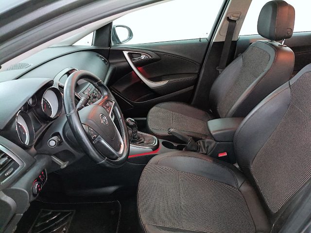 OPEL Astra usata, con Climatizzatore