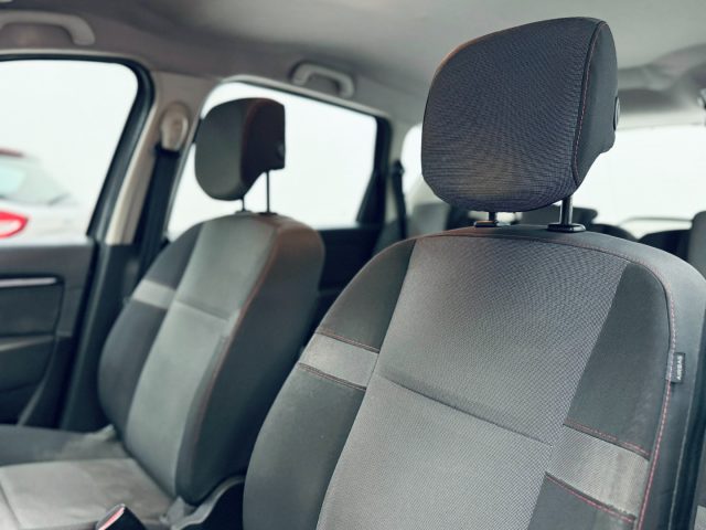 RENAULT Scenic usata, con Chiusura centralizzata