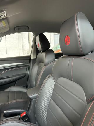MG ZS usata, con Volante in pelle