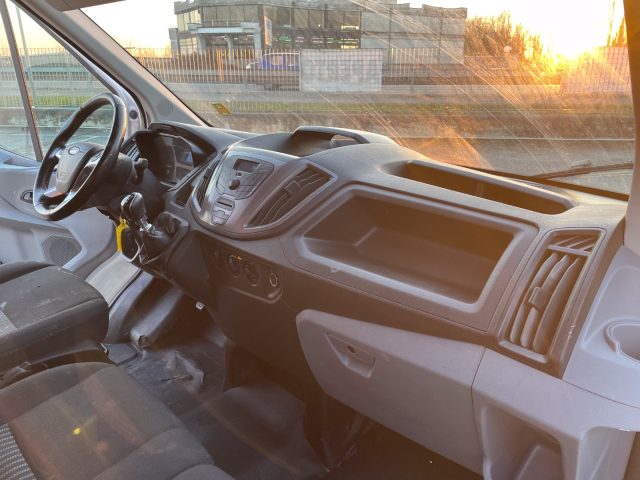 FORD Transit usata, con USB