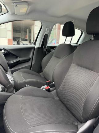 PEUGEOT 208 usata, con Controllo trazione