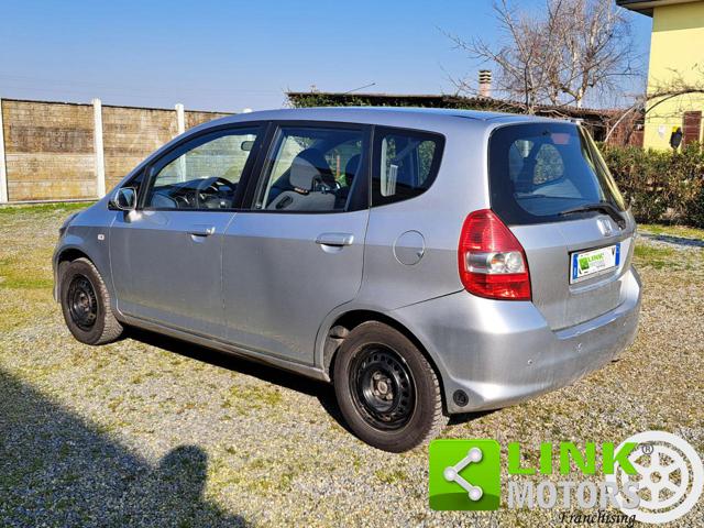 HONDA Jazz usata, con Autoradio