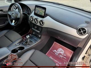 MERCEDES-BENZ B 180 usata, con Volante in pelle