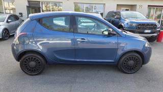 LANCIA Ypsilon usata, con Autoradio