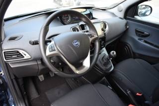 LANCIA Ypsilon usata, con Autoradio