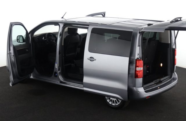 TOYOTA Proace Verso usata, con Autoradio