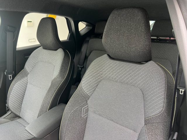 RENAULT Captur usata, con Controllo elettronico della corsia