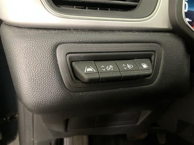 RENAULT Captur usata 28