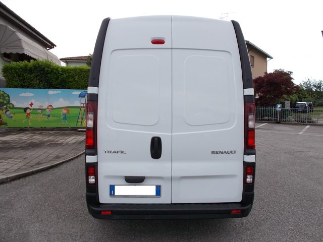 RENAULT Trafic usata, con Autoradio