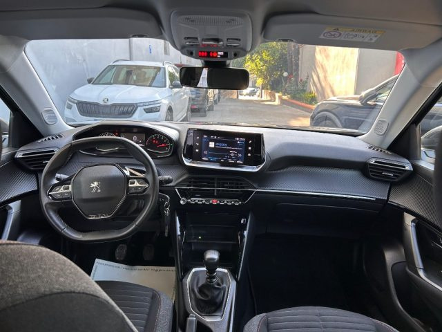 PEUGEOT 2008 usata, con Climatizzatore